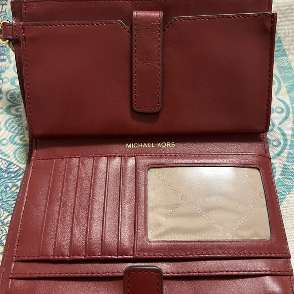 Adele Smartphone Wallet by Michael Kors - Picture 2 of 6